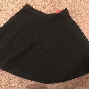 F21 basic black skater skirt NWT
